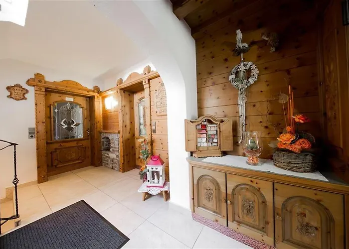 Alpenheim Mathias Apartament *